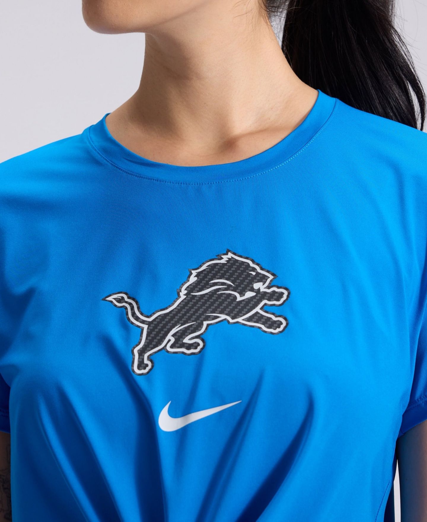 Женская футболка Nike Blue Detroit Lions 2026 Rivalries Collection Classic Twist Cropped — фото 8