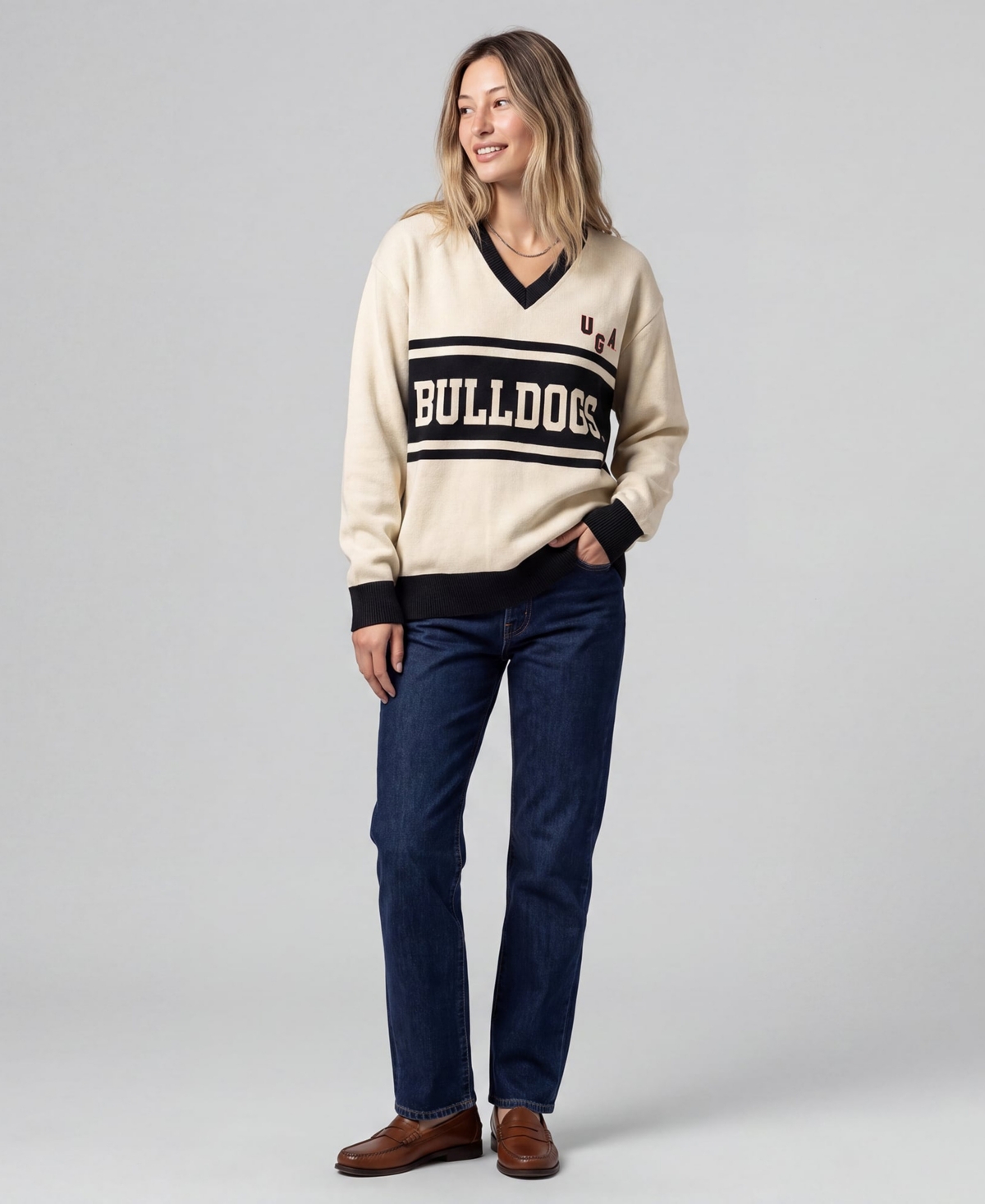 Mitchell & Ness Women's Cream Georgia Bulldogs Retro Roots V-Neck Sweater - Cream