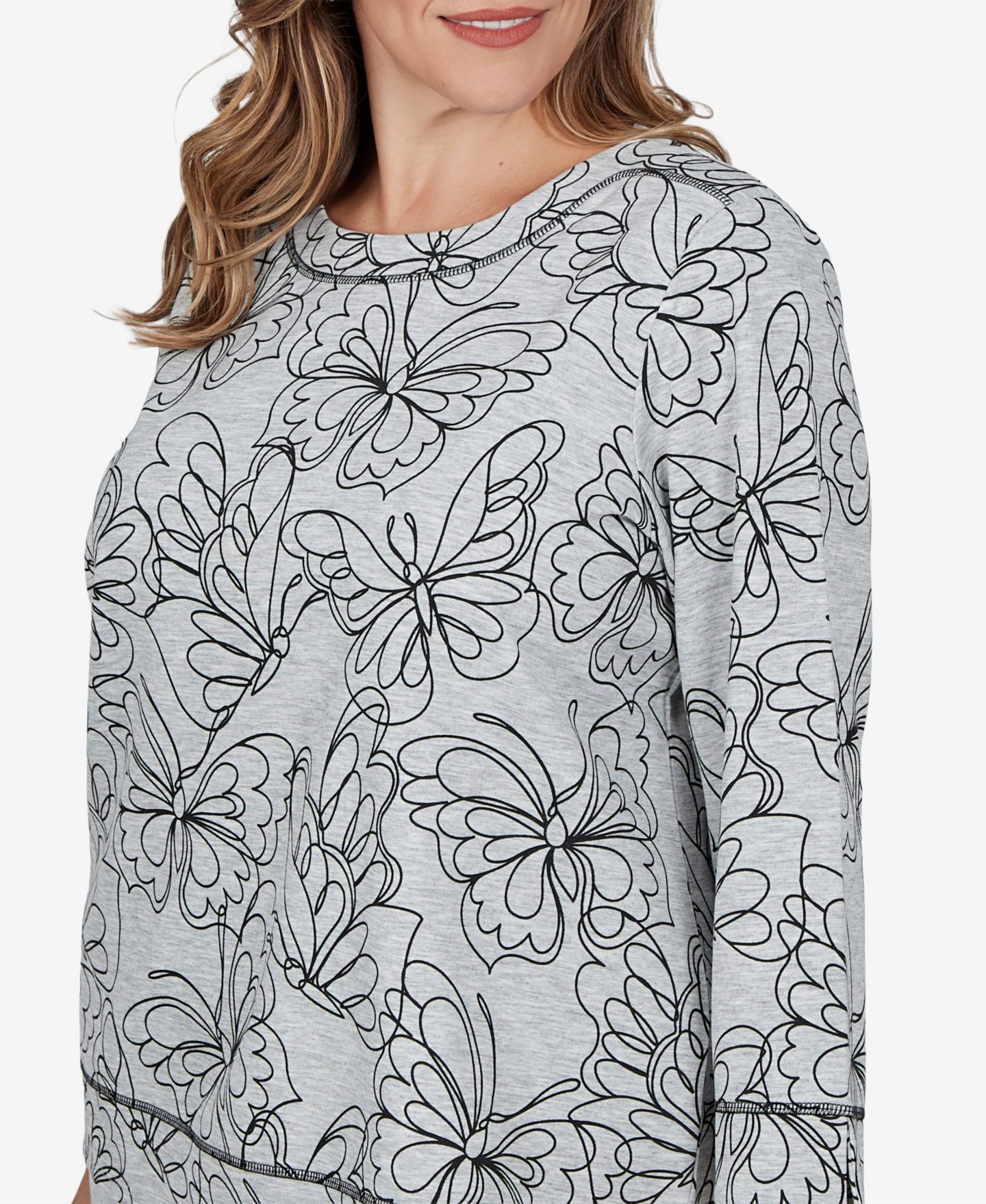 Женская футболка Alfred Dunner Plus Size Butterfly-Print 3/4-Sleeve, цвет: Granite — фото 4