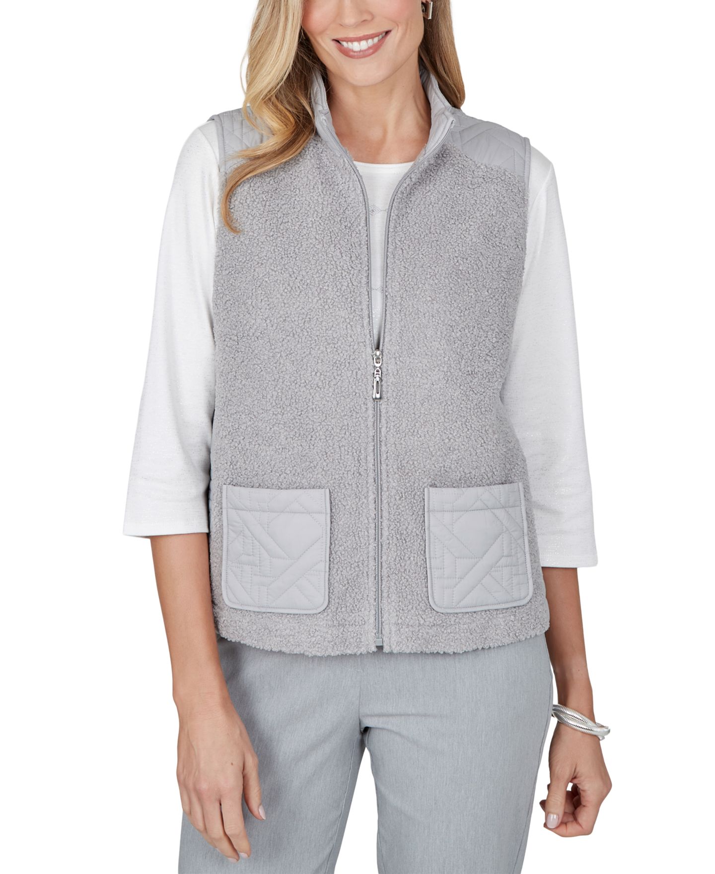 Женский жилет Alfred Dunner Petite Quilted Fleece Zipper, цвет: Серый — фото 1