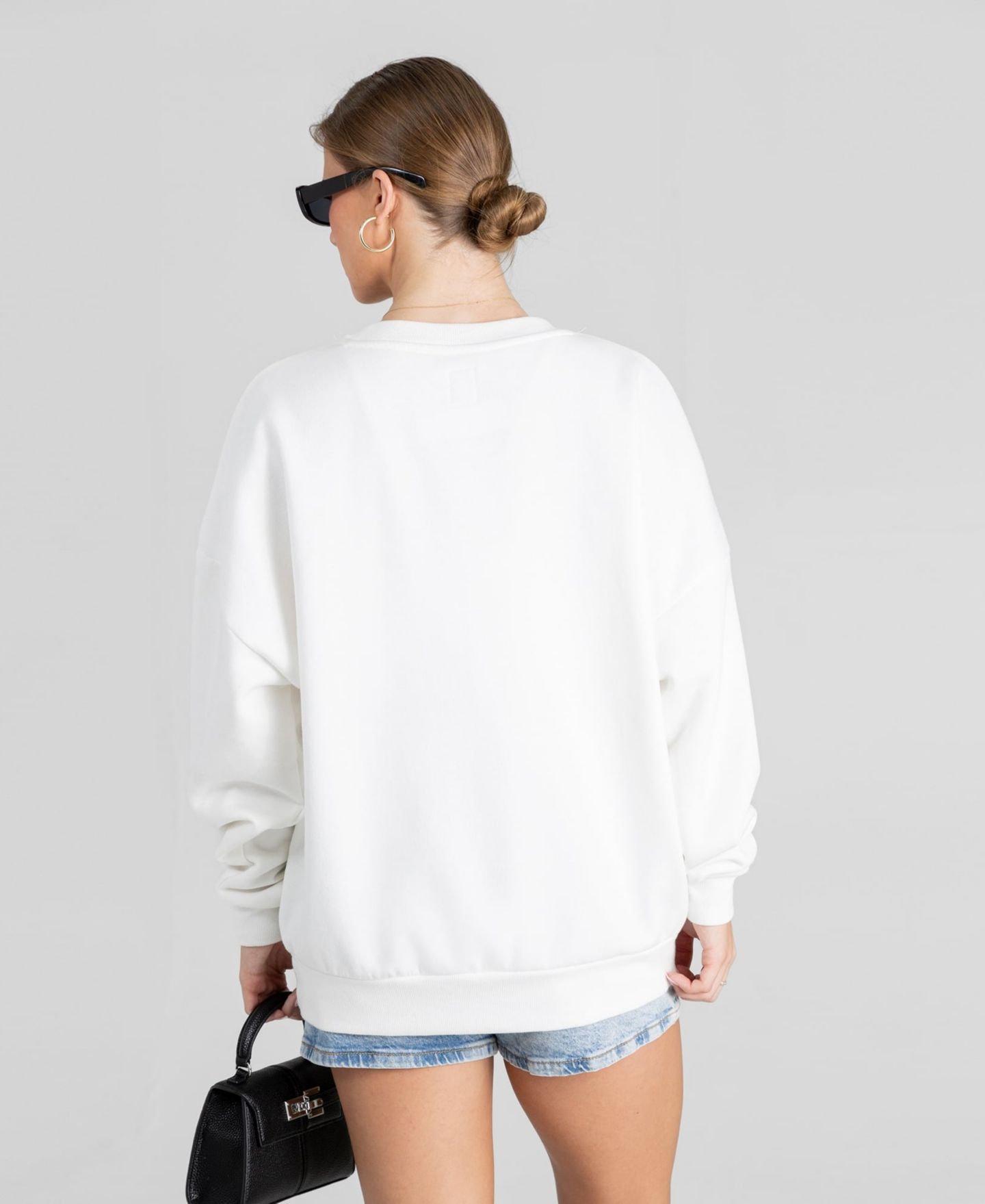 Женская толстовка Gameday Couture White Green Bay Packers Gold Standard Oversized Premium Drop Shoulder — фото 2