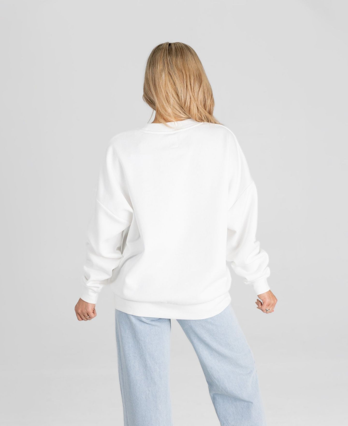 Женская толстовка Gameday Couture White Carolina Panthers Sweet Play Oversized Premium Drop Shoulder — фото 2