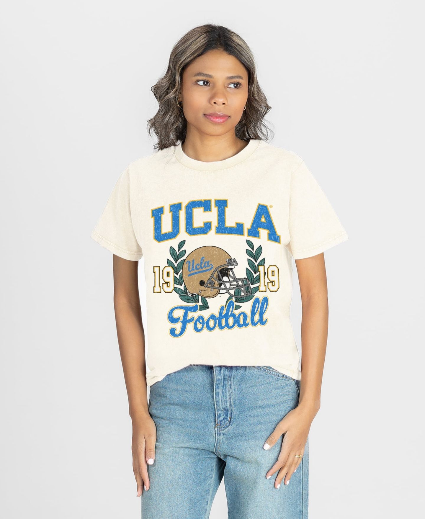 Женская футболка Gameday Couture Natural Ucla Bruins Raised on Victory — фото 1