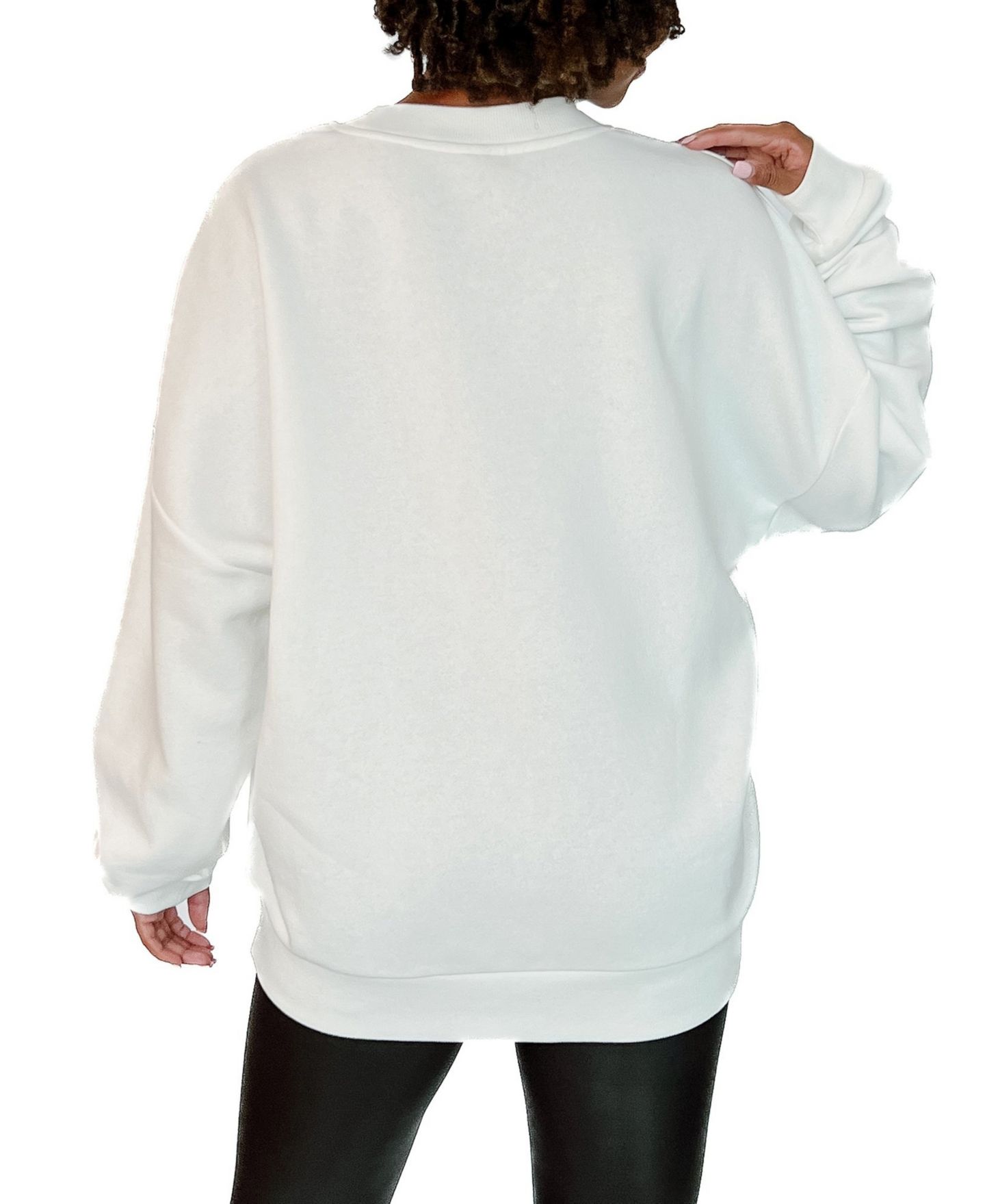 Женская толстовка Gameday Couture White Tampa Bay Buccaneers Just Go With It Oversized Long-Sleeve Crewneck — фото 2