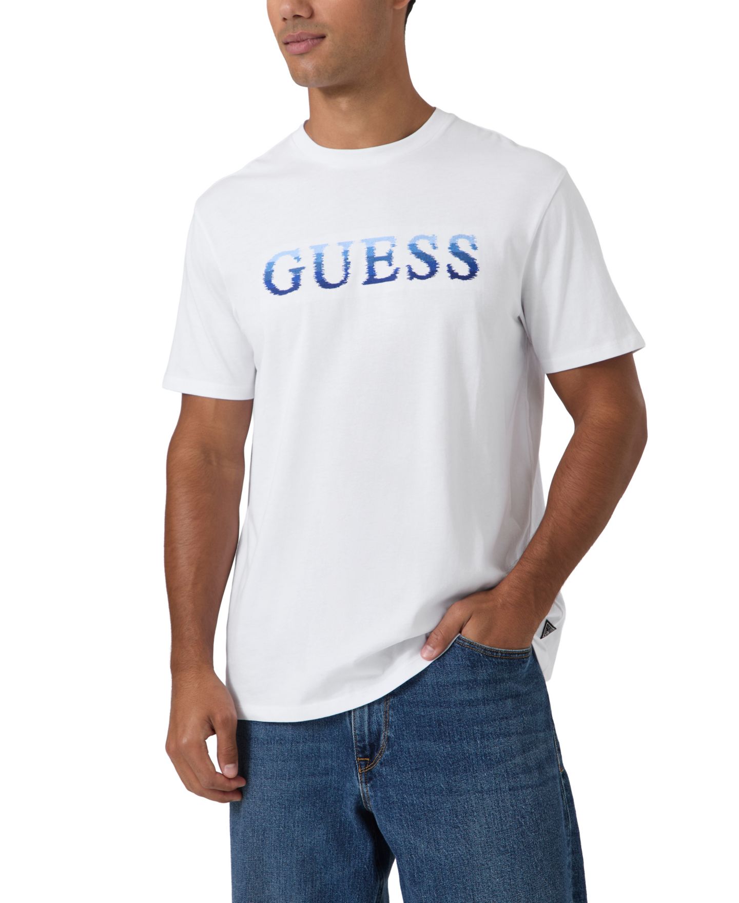 Мужская футболка GUESS Glitch Logo Regular-Fit Crewneck, цвет: Чистый белый разноцветный — фото 1