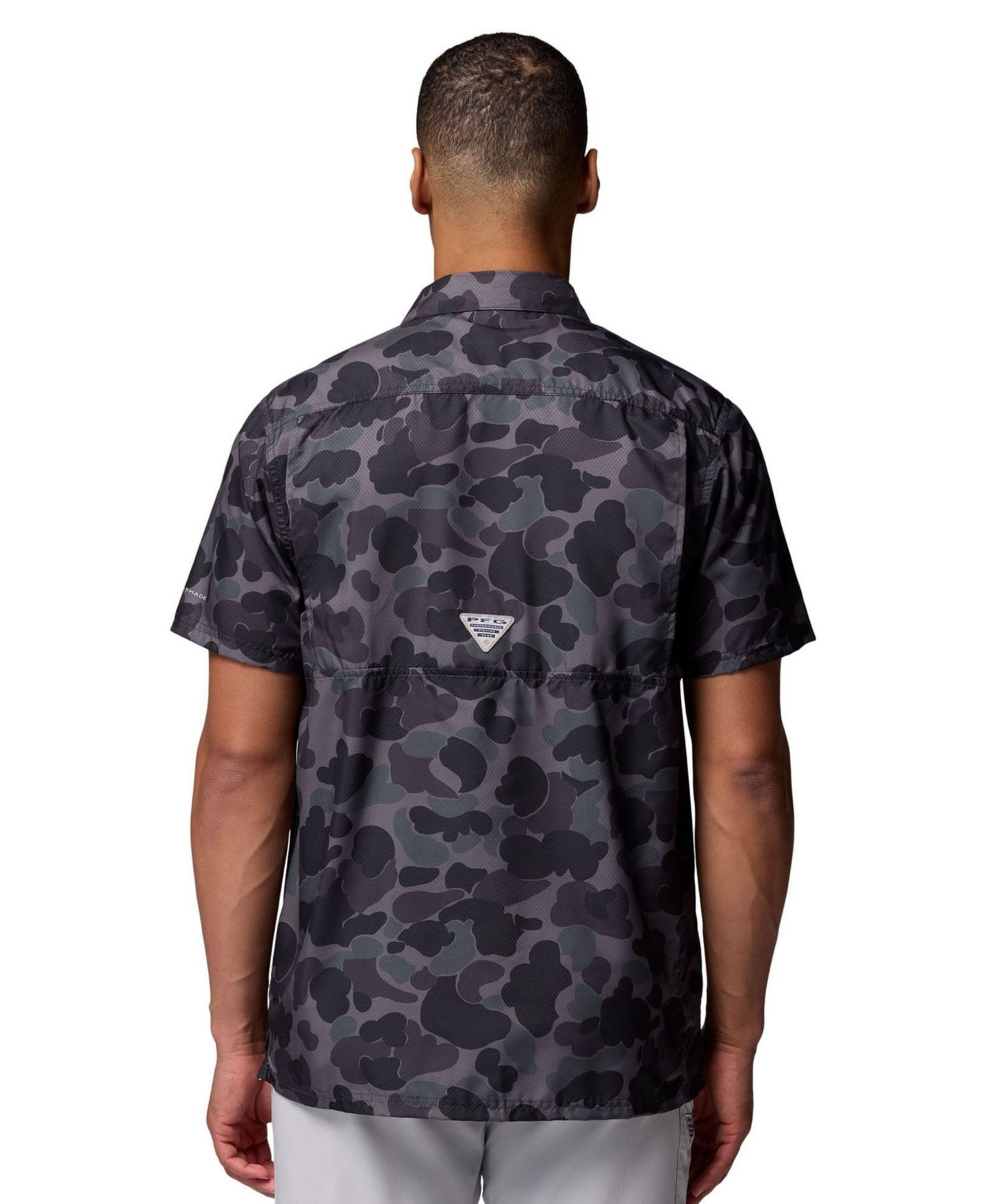 Мужская рубашка Columbia Black Georgia Bulldogs Super Slack Tide Omni-Wick Button-Up — фото 2