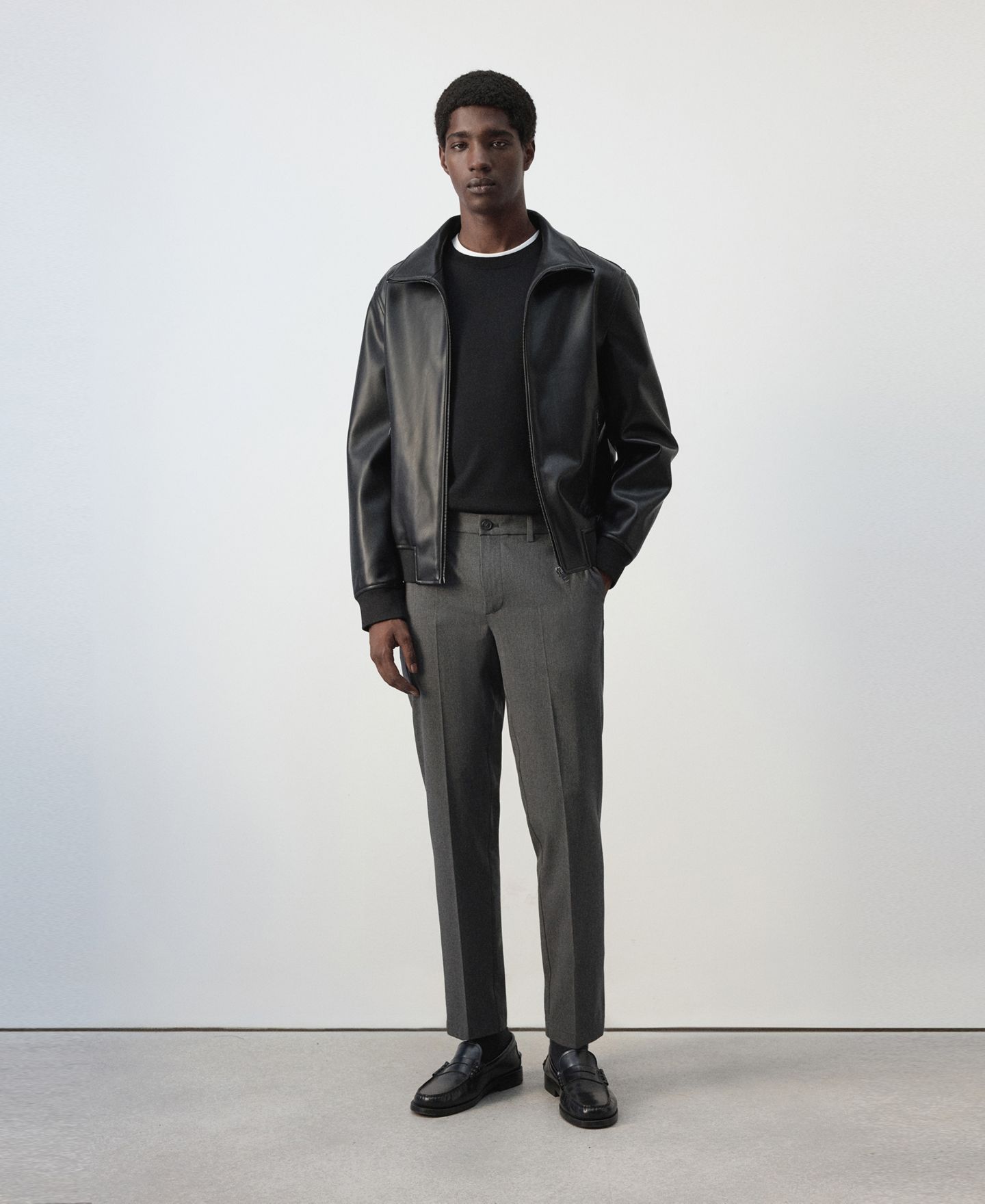 Мужская куртка Mango Julio Slim-Fit Bomber, цвет: Чёрный — фото 6