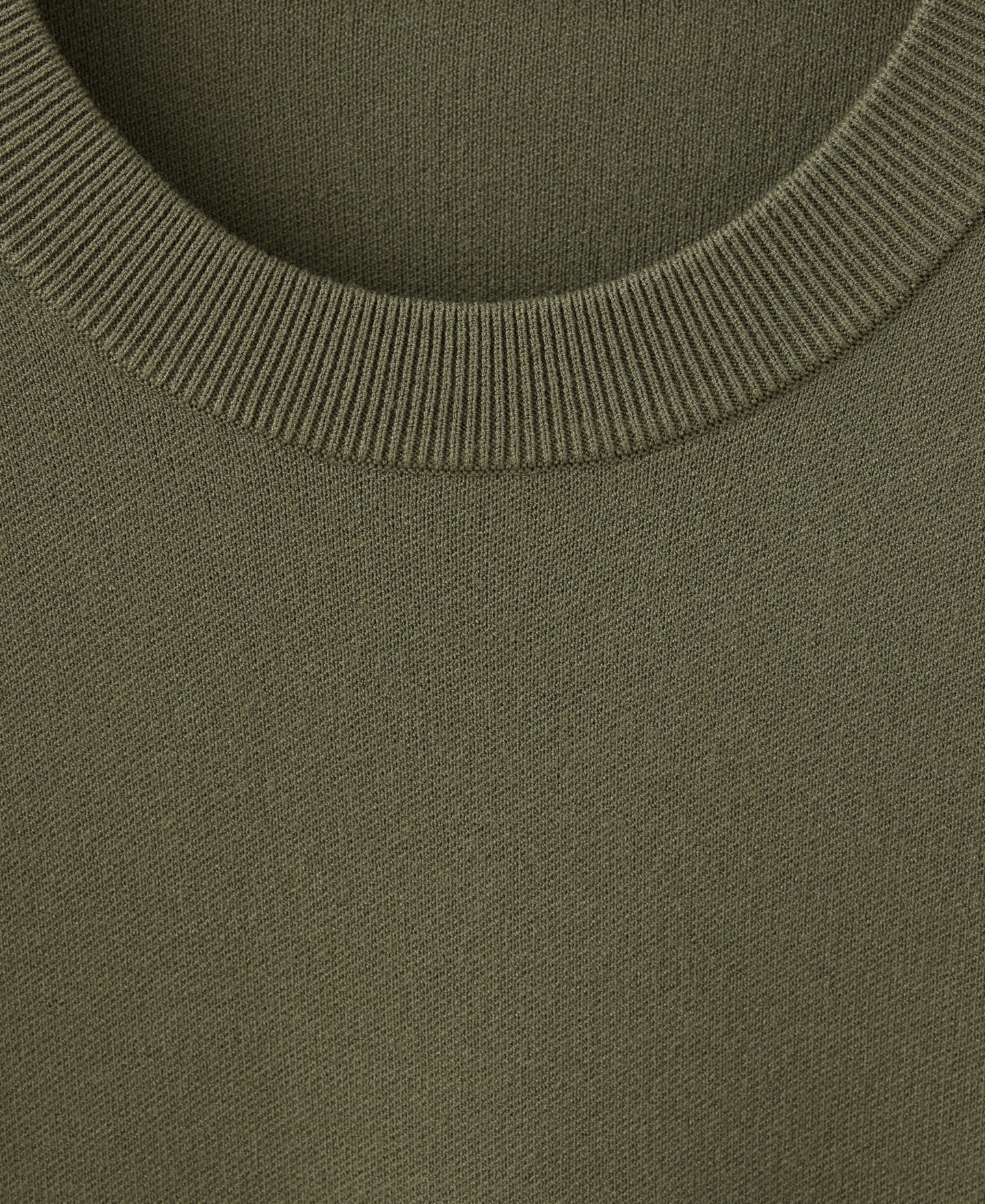 Мужской свитер Mango Luxus Slim-Fit Long-Sleeve Crewneck, цвет: Хаки — фото 9