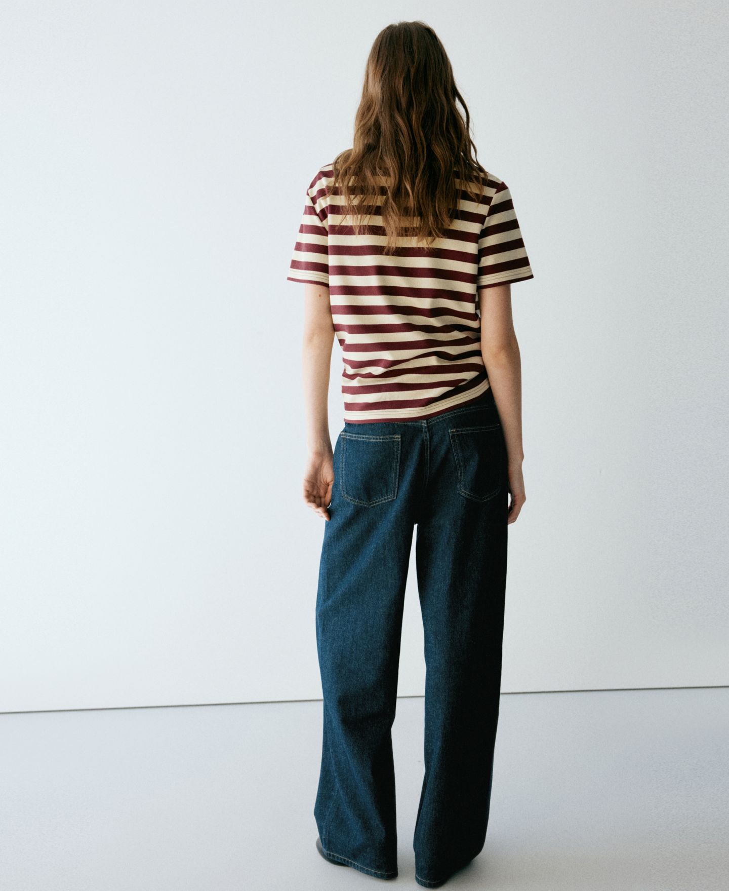 Женская футболка Mango Striped Short-Sleeved, цвет: Тёмно-бордовый — фото 3