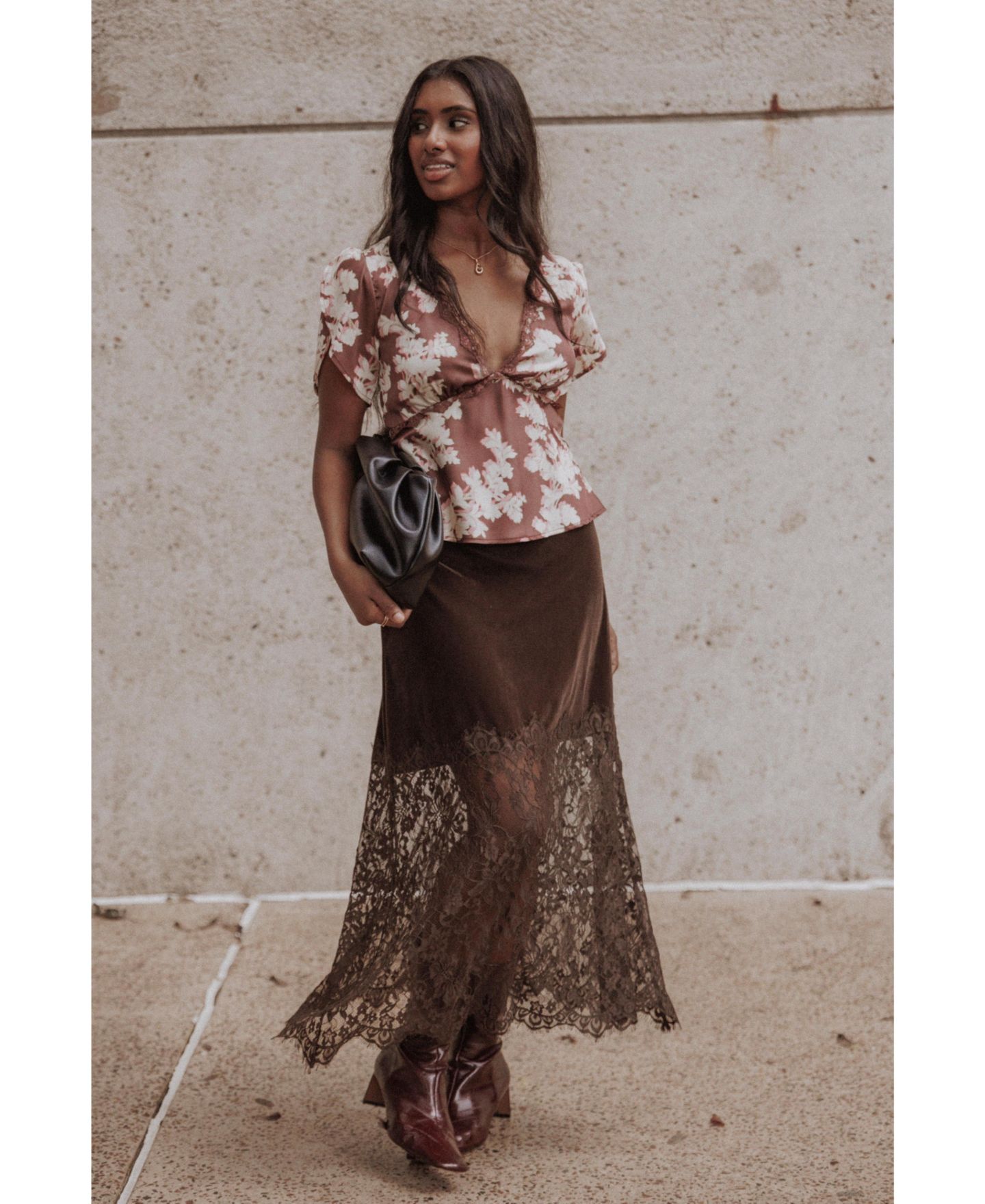 Женская юбка Petal and Pup Bridie High-Waisted Lace Trim Midi, цвет: Шоколадный бархатный — фото 6