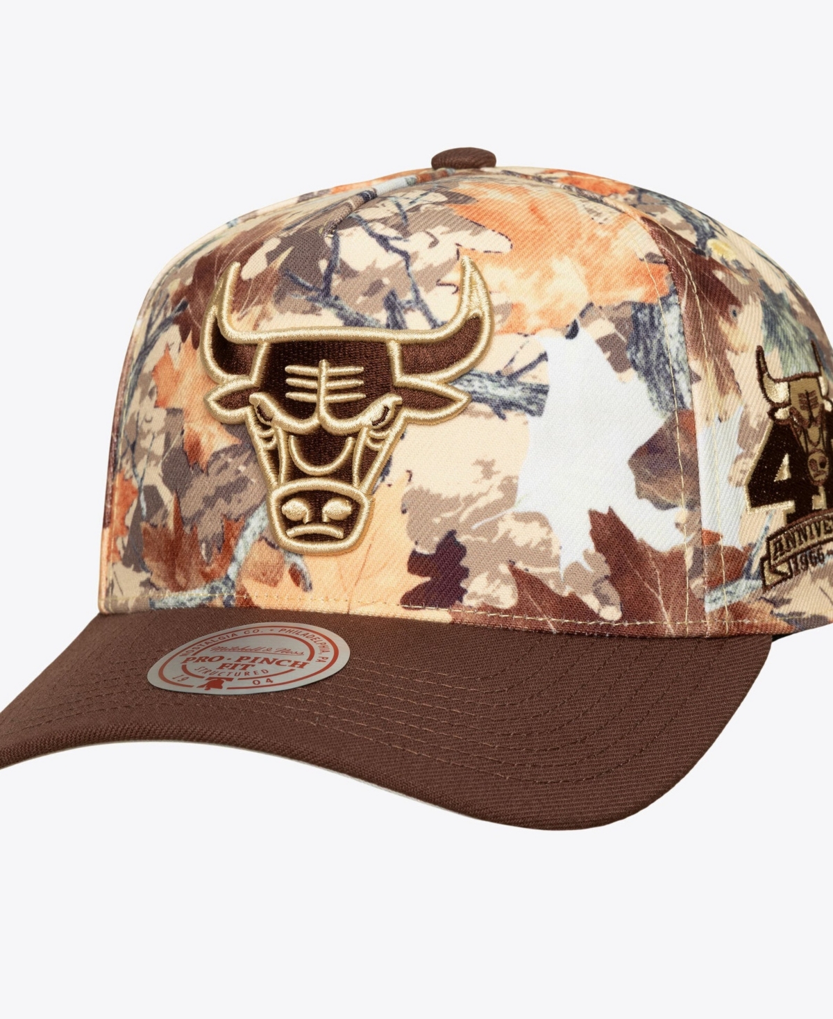 Mitchell & Ness Men's and Women's Camo Chicago Bulls Leaf Camo Pro Adjustable Hat - Camo