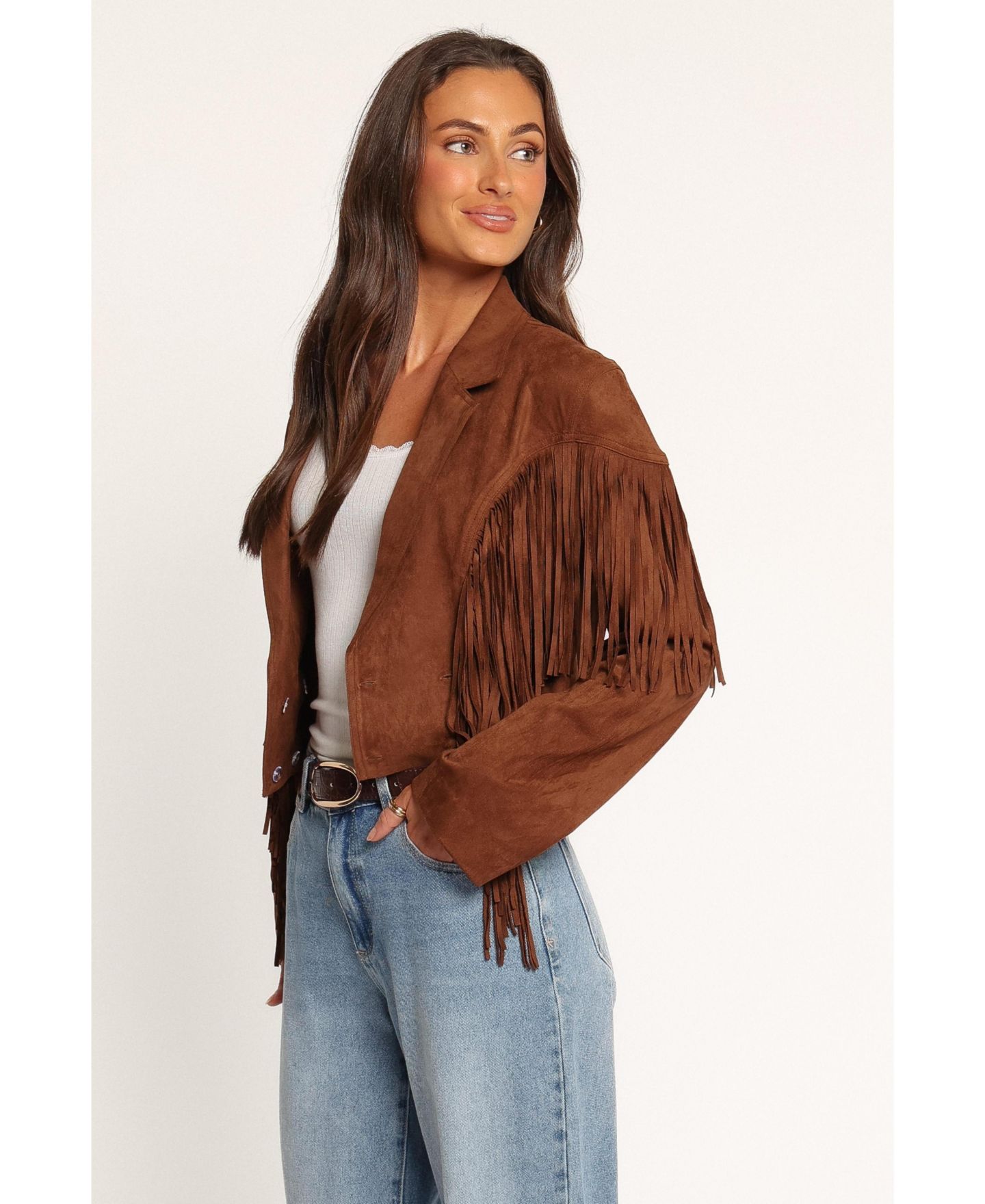 Женская куртка Petal and Pup Kara Fringe Cropped Faux Suede, цвет: Шоколадный коричневый — фото 3