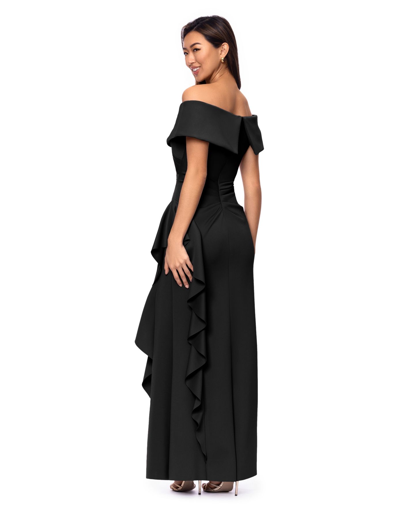 Женское платье XSCAPE Petite Sweetheart Neck Side Ruffle Off-The-Shoulder Long, цвет: Чёрный — фото 4