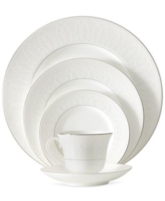 Waterford - "Ballet Icing Pearl" 5-Piece Place Setting