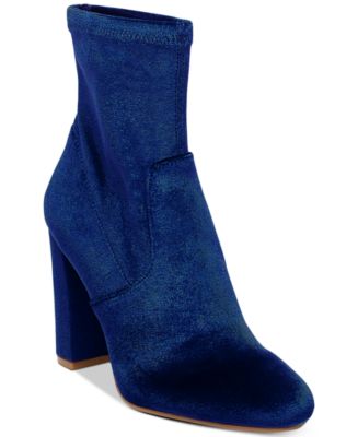 Steve madden women's store brisk ankle bootie