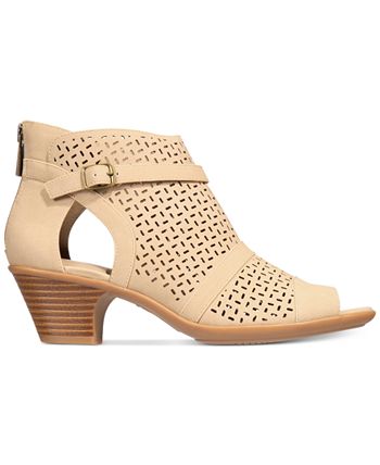 Easy Street Carrigan Sandals Reviews Sandals Shoes Macy s