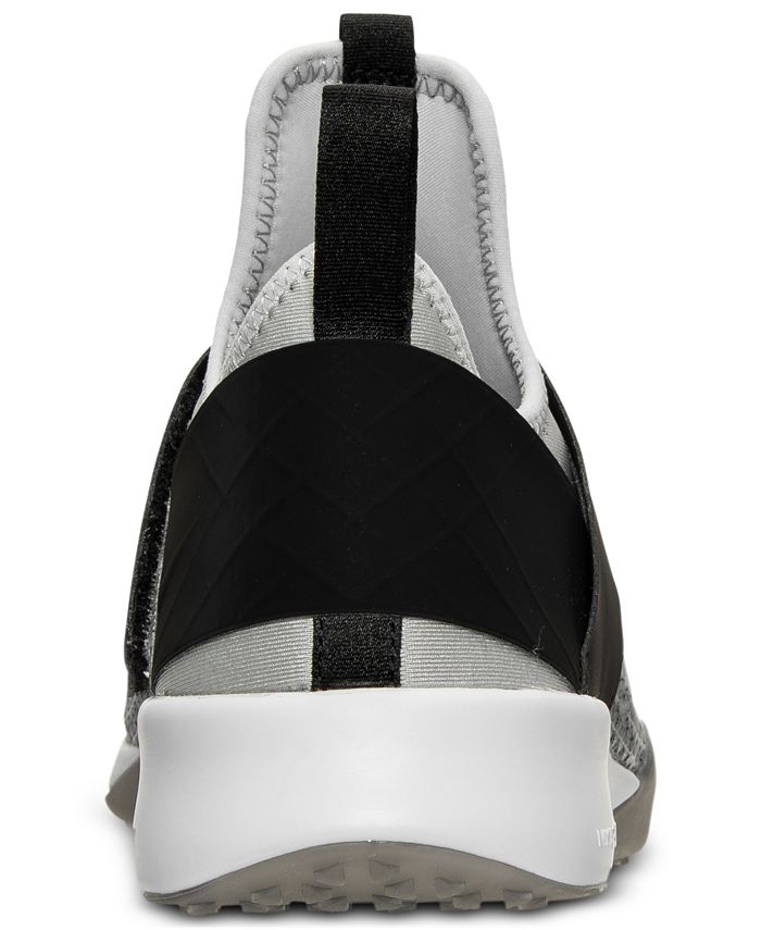 womens nike air zoom strong