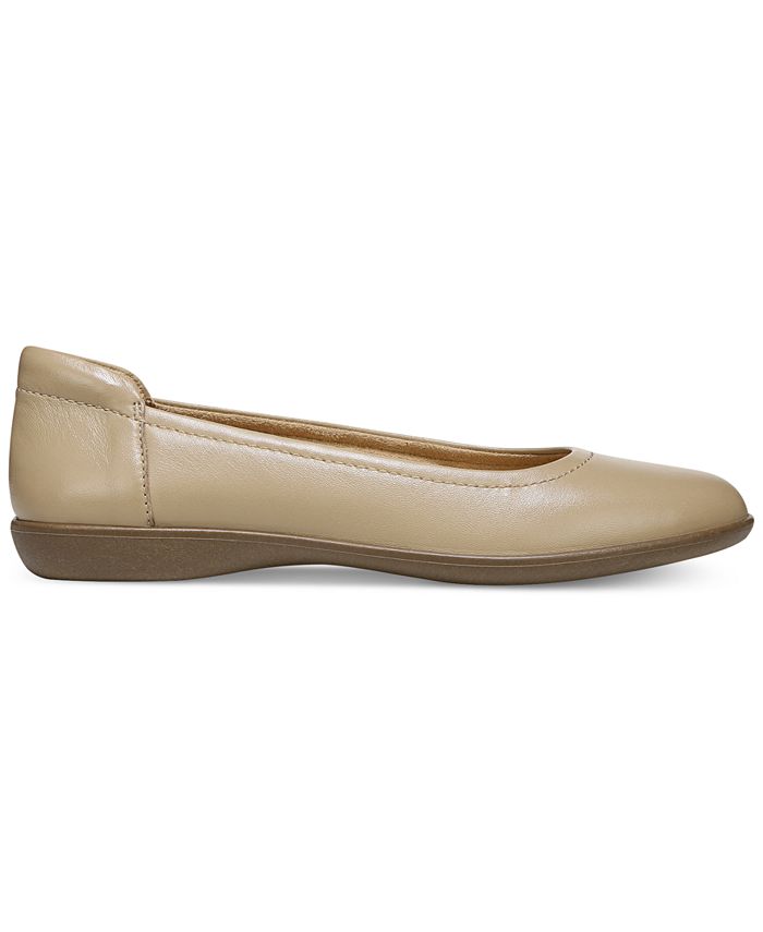 naturalizer flexy flats