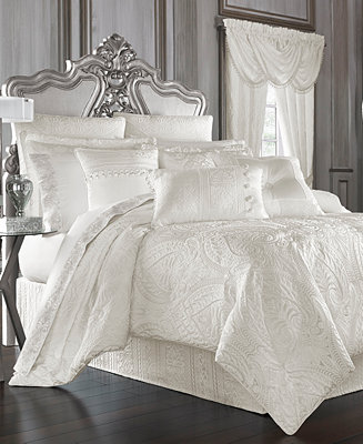 J Queen New York Bianco Bedding, Fancy Queen Bedding Sets