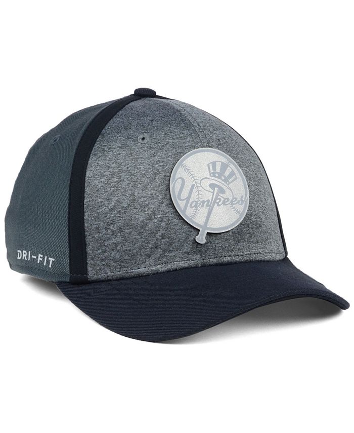 Nike New York Yankees Reflective Swooshflex Cap - Macy's