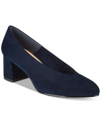 bella vita jensen pumps
