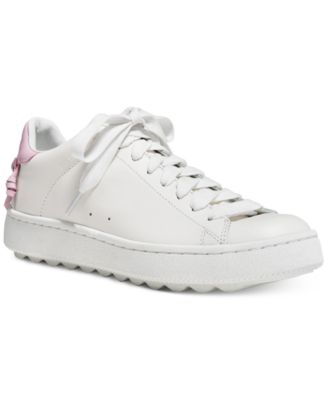 c101 low top sneaker