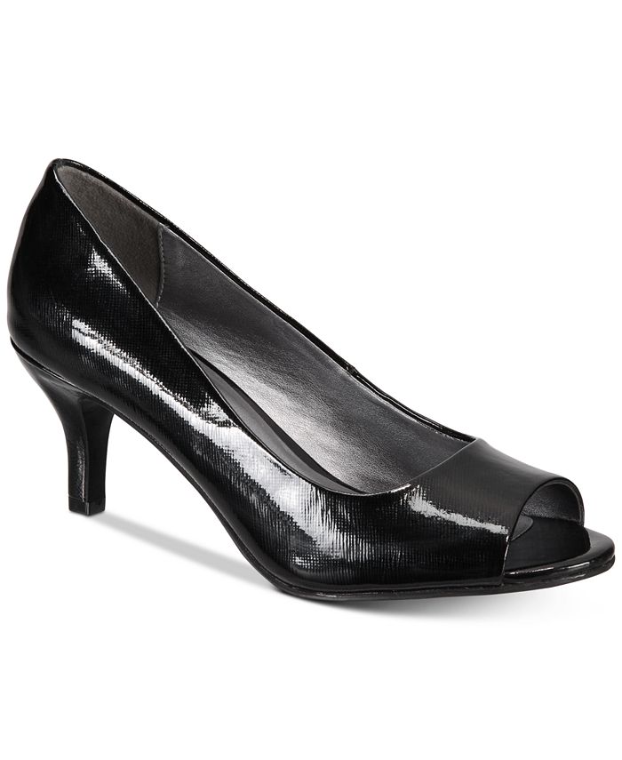Karen scott deals peep toe shoes