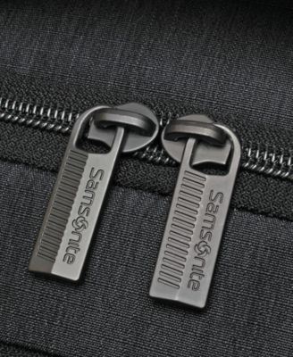 samsonite modern utility vertical messenger