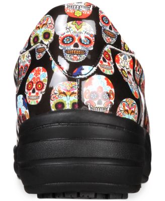 Easy Works by Bind Slip-on Clogs