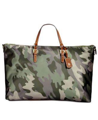 tommy hilfiger camouflage handbags