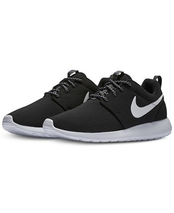 Macys nike new arrivals roshe