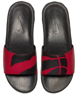 Nike - Men's Benassi Solarsoft Slides