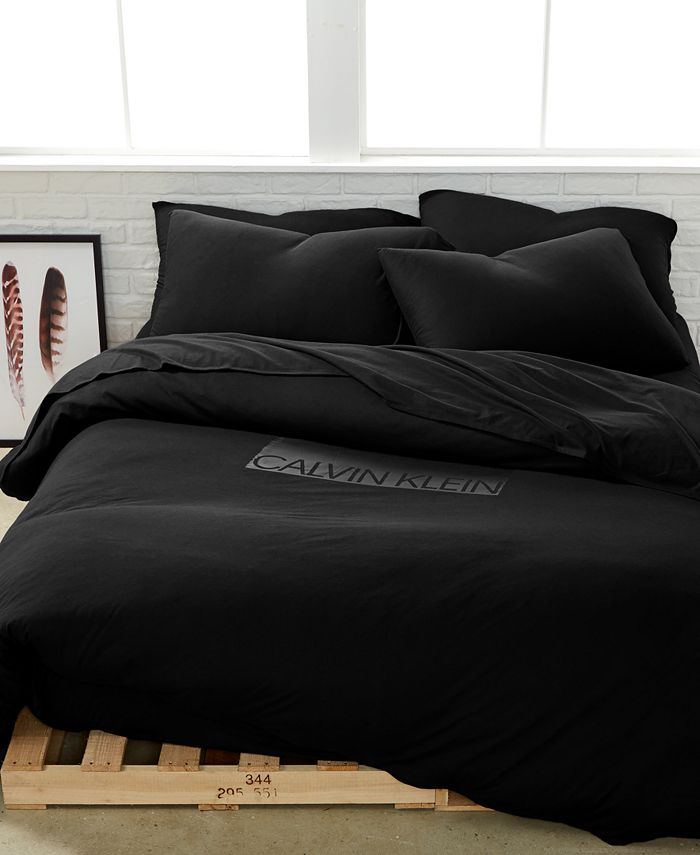 Calvin Klein Harrison Black Duvet Covers & Reviews - Designer Bedding - Bed  & Bath - Macy's