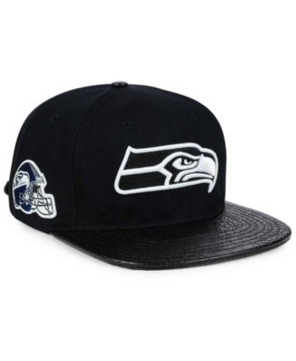 Pro Standard - Black and White Strapback Cap