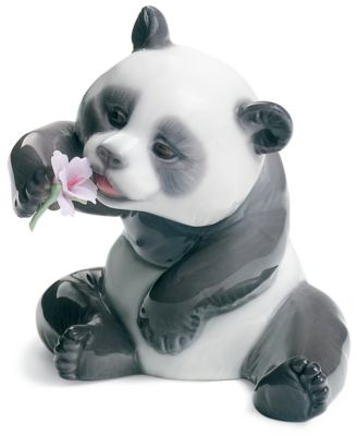 Lladró - Cheerful Panda Figurine