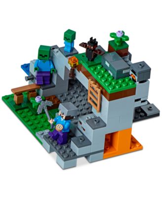LEGO® Minecraft The Zombie Cave 21141