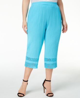 JM Collection - Plus Size Crinkle Crochet-Cuff Capri Pants