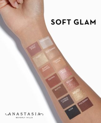 Soft Glam Eye Shadow Palette