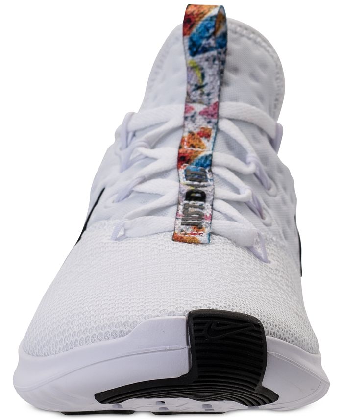 nike free tr 8 print women's training shoe