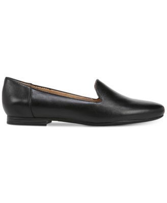 naturalizer kit loafer
