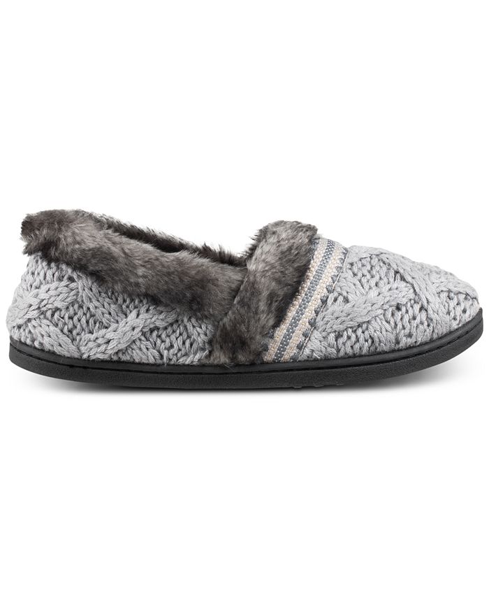 Isotoner signature clearance slippers