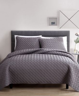 Vcny Home Caroline Embossed 3-pc. Quilt Set, Full/queen In Ivory