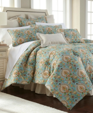 French Country Bedding for relaxed traditional elegance.
