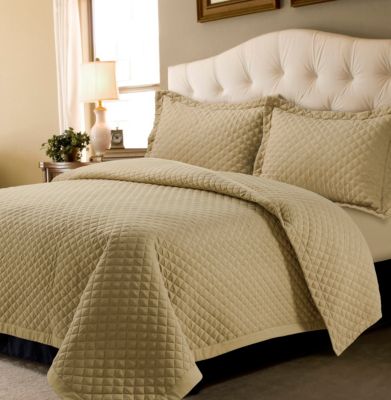 Brisbane Microfiber Solid Oversized Quilt Sets