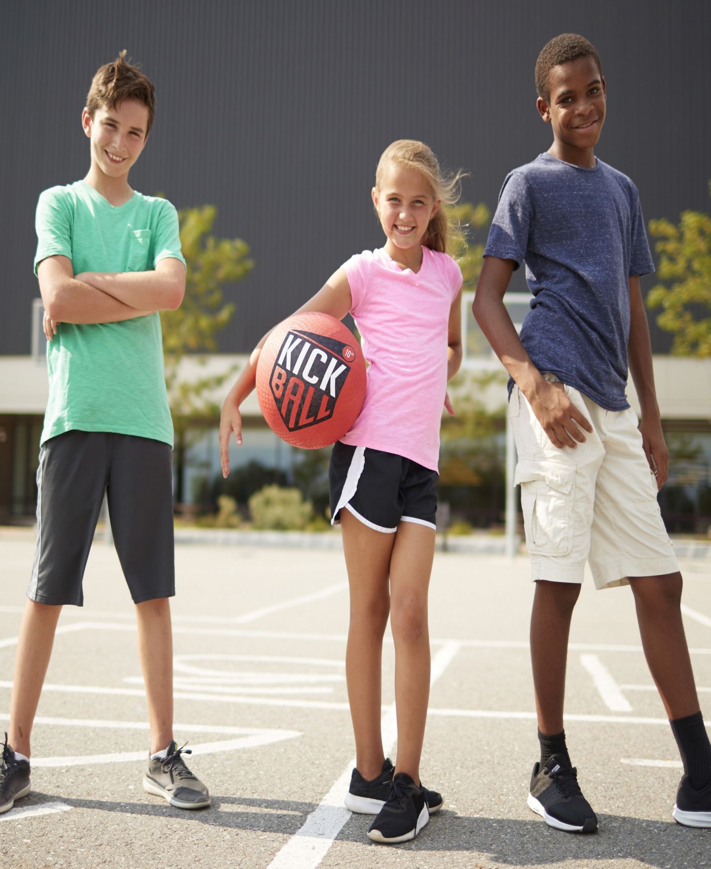 Детская игрушка Franklin Sports 10" Textured Rubber Kickball, Ages 5+ — фото 3