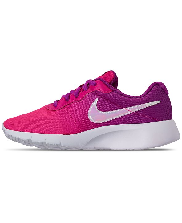 Nike tanjun girls sneakers best sale