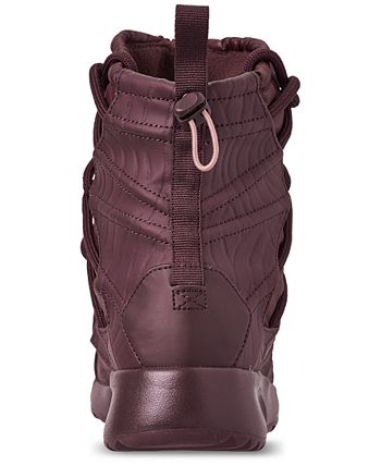 Nike tanjun best sale high rise burgundy