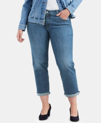 Trendy Plus Size Cuffed Boyfriend Jeans 
