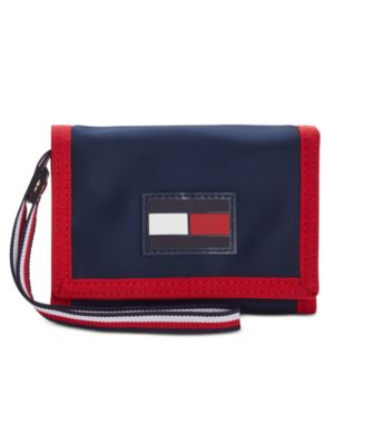 tommy trifold wallet