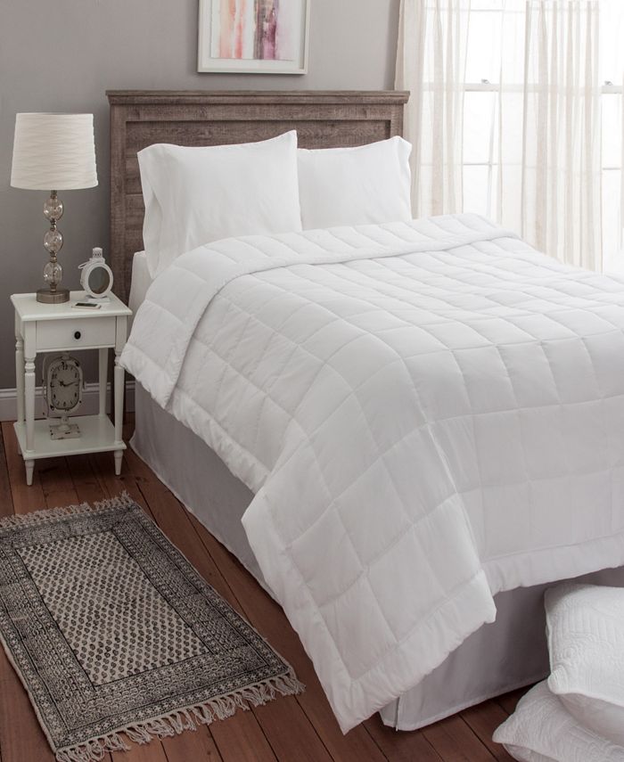 Tommy Bahama Home Hanes® Soft Microfiber Down Alternative Queen Blanket